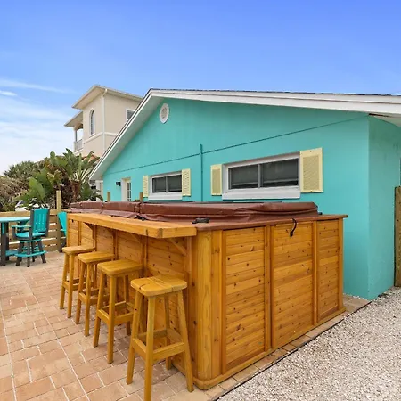 Aqua Beach Bungalow